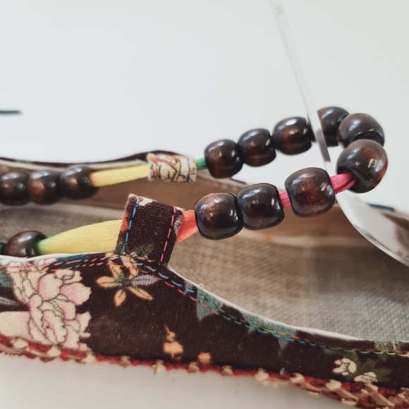 Ladies Multicolour Floral Pattern Flat Shoes UK 4 EU 37 Slip On - Picture 8 of 10